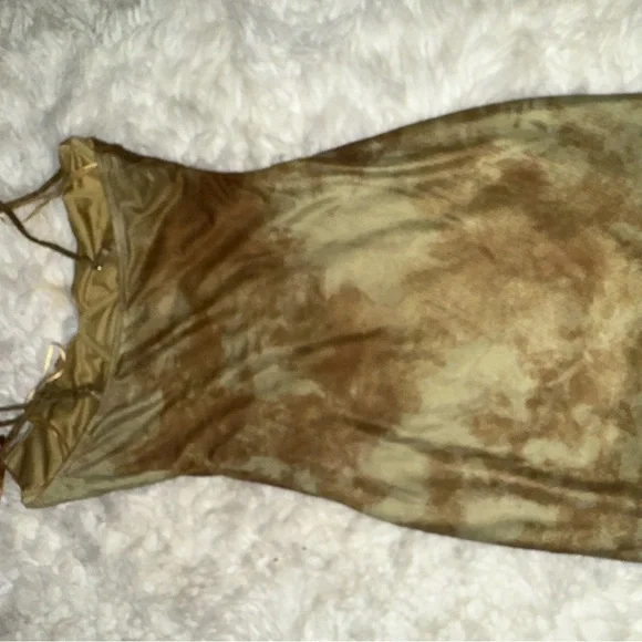 ⚠️CLEARANCE Edge Olive Dress - Picture 4 of 4